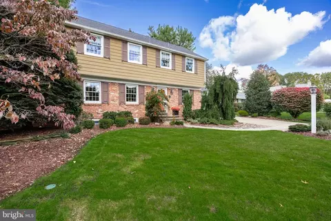 412 Burning Tree Rd, Cherry Hill, NJ 08034 photo 2