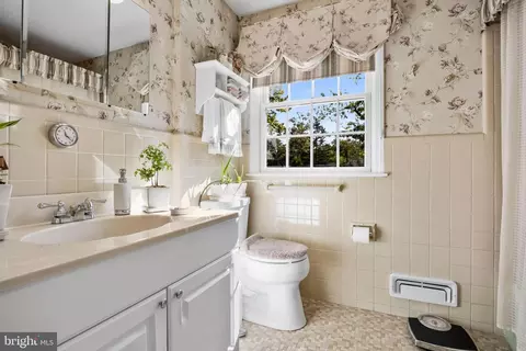 412 Burning Tree Rd, Cherry Hill, NJ 08034 photo 41