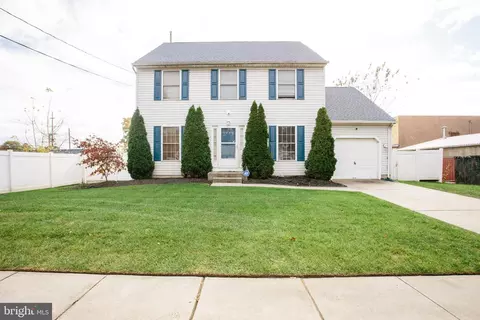 8980 Wyndam Rd, Pennsauken, NJ 08110