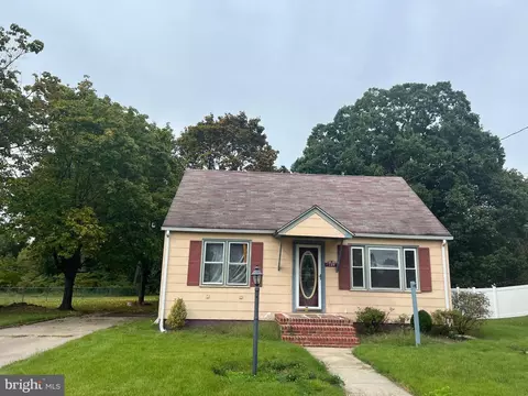 126 Marshall Ave, Blackwood, NJ 08012