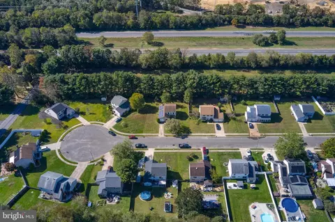 14 Devonshire Ct, Sicklerville, NJ 08081 photo 5