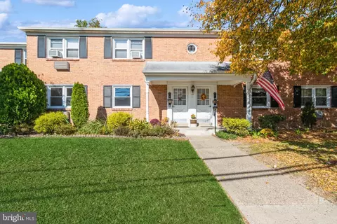 17 B Sunnybrook Rd, Stratford, NJ 08084