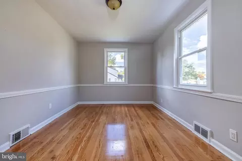 39 Broadway, Laurel Springs, NJ 08021 photo 12