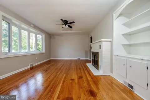 39 Broadway, Laurel Springs, NJ 08021 photo 5