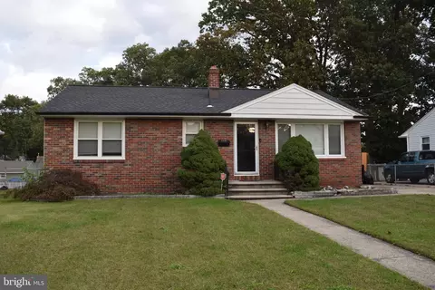 138 Schubert Ave, Runnemede, NJ 08078