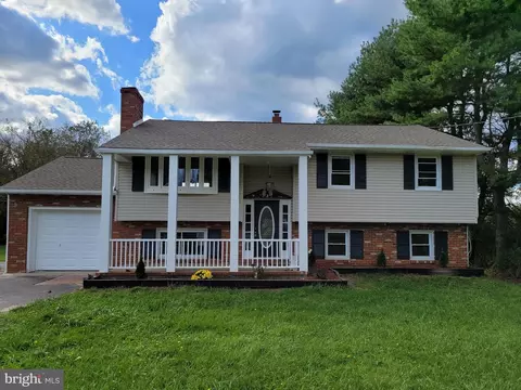 219 Vineyard Rd, Atco, NJ 08004
