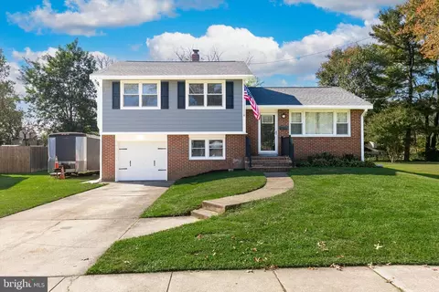109 Laurelbrook Rd, Cherry Hill, NJ 08034