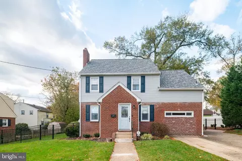 1106 Warwick Rd, Haddonfield, NJ 08033