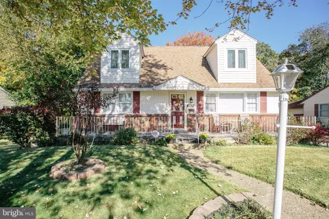 504 Raws Ave, Somerdale, NJ 08083