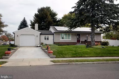 452 2nd Ave, Bellmawr, NJ 08031