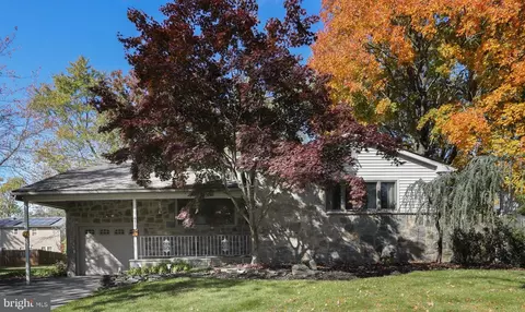 413 Gatewood Rd, Cherry Hill, NJ 08003
