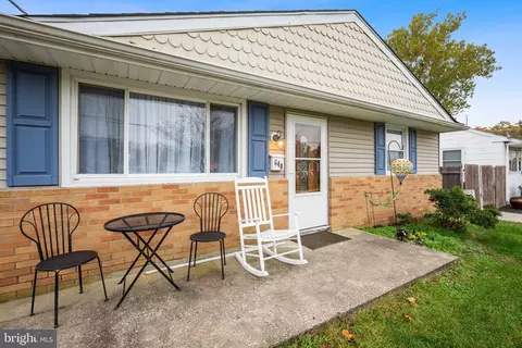 640 6th Ave, Lindenwold, NJ 08021
