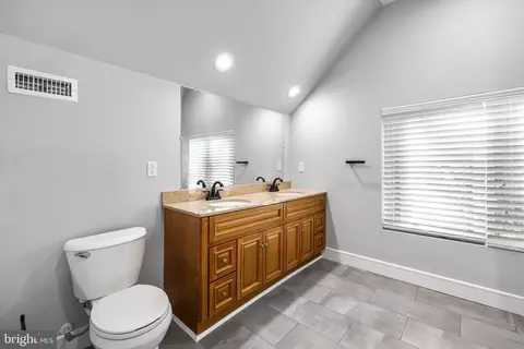 241 E Central Avenue Apt Ave #(WINSLOW TOWNSHIP), Hammonton, NJ 08037 photo 12