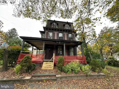 100 Chestnut St, Haddonfield, NJ 08033
