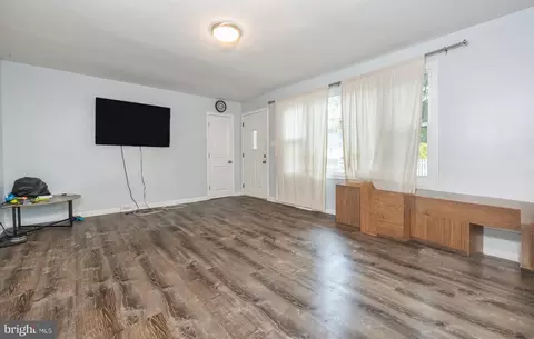 90 E 9th Ave, Pine Hill, NJ 08021 photo 4