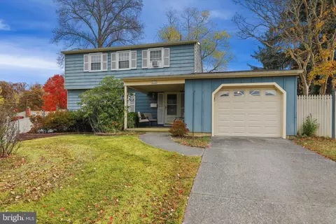 5 Colonial Ct, Clementon, NJ 08021 photo 2