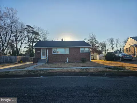 4602 Sharon Ter, Pennsauken, NJ 08110