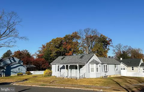 165 E 4th Ave, Runnemede, NJ 08078 photo 16