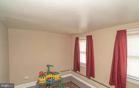223 W Evesham Rd, Runnemede, NJ 08078 photo 14
