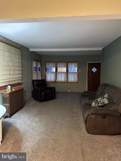 223 W Evesham Rd, Runnemede, NJ 08078 photo 8
