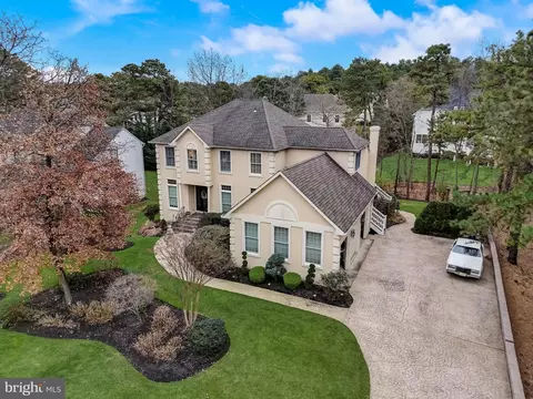 83 Forrest Hills Dr, Voorhees, NJ 08043