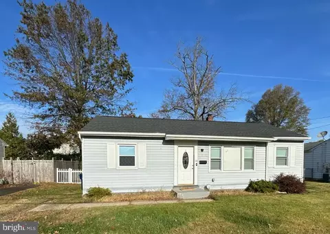 110 Cedar Ave, Somerdale, NJ 08083