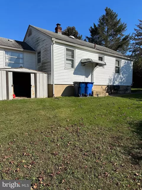 200 Mount Vernon Ave, Laurel Springs, NJ 08021