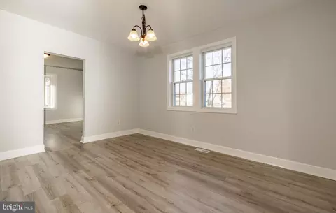 1005 Laurel Rd, Lindenwold, NJ 08021 photo 8