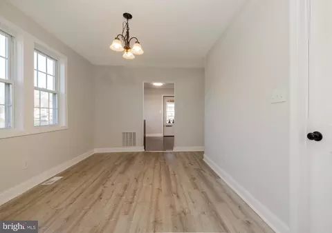 1005 Laurel Rd, Lindenwold, NJ 08021 photo 6