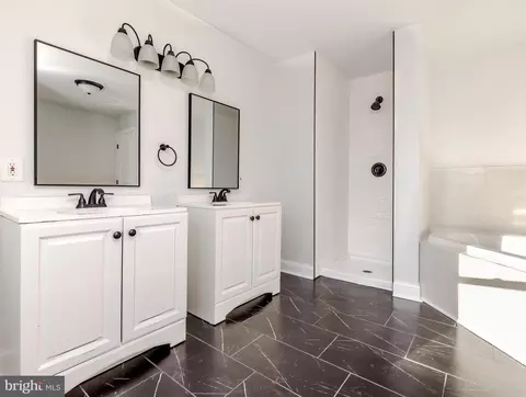 1005 Laurel Rd, Lindenwold, NJ 08021 photo 17