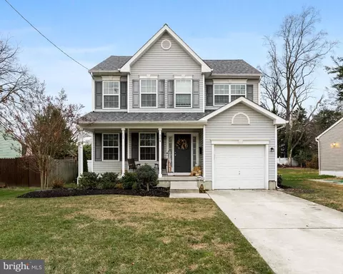 504 W Stafford Ave, Laurel Springs, NJ 08021