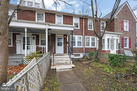 1091 N Common Rd, Camden, NJ 08104
