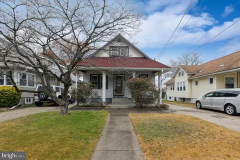213 Landis Ave, Oaklyn, NJ 08107