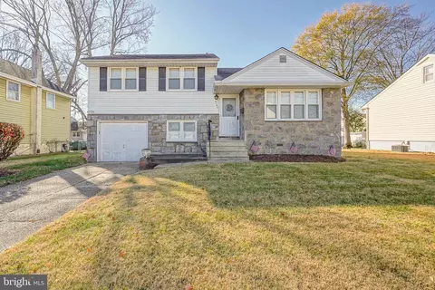 5142 Garfield Ave, Pennsauken, NJ 08109