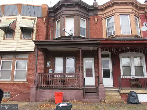 1065 Thurman St, Camden, NJ 08104