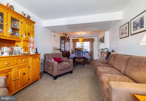 49 Sunset Dr, Clementon, NJ 08021 photo 2