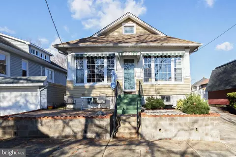 11 Francis St, Gloucester City, NJ 08030