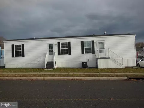 1405 Farrell Ave #329, Cherry Hill, NJ 08002