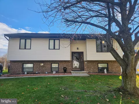 23 Poplar Ave, Blackwood, NJ 08012
