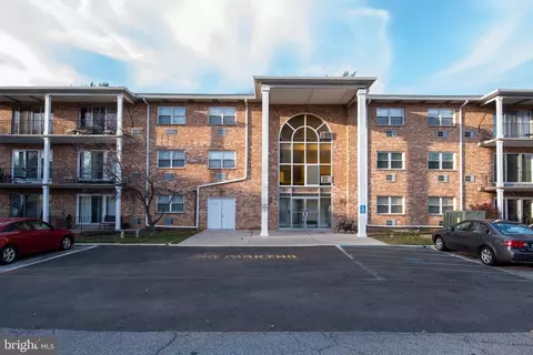 201 Cuthbert Blvd #D42, Haddon Township, NJ 08107