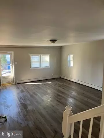11 1st, Voorhees, NJ 08043