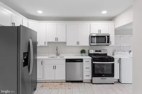 215 Cooper Ave, Oaklyn, NJ 08107