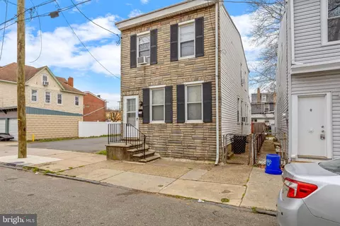 218 Hudson St, Gloucester City, NJ 08030