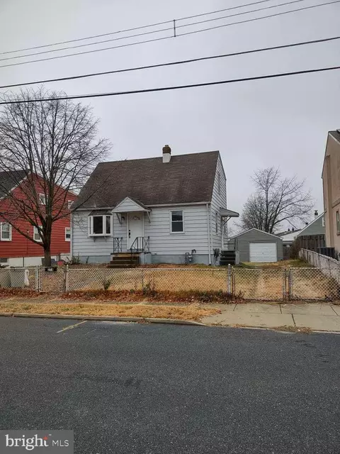274 Salem Ave, Bellmawr, NJ 08031