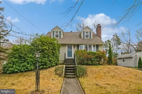 1320 Walnut Ave, Voorhees, NJ 08043