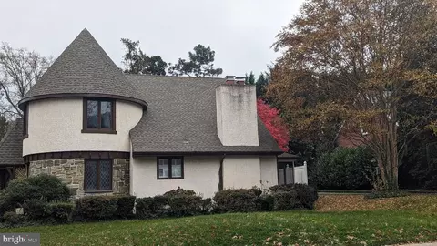 114 Treaty Elm Ln, Haddonfield, NJ 08033