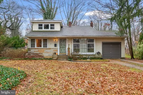1639 Badger Ln, Cherry Hill, NJ 08003