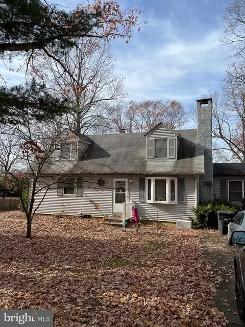 914 Ashbourne Ave, Lindenwold, NJ 08021