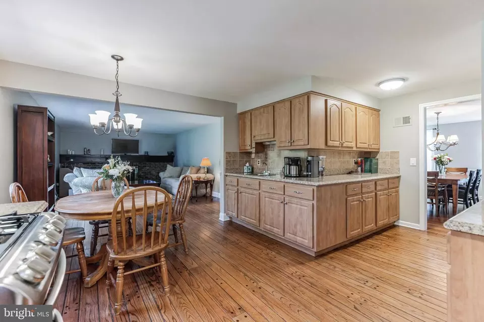  3 Glenperth Ln, Cherry Hill, NJ 08003 photo 7