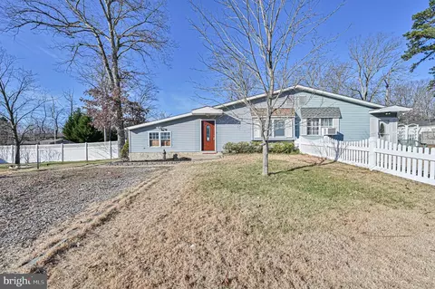 41 Colgate Ct, Atco, NJ 08004
